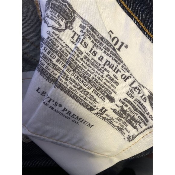 NWT Levis 501 Original Women's Jeans 29x32 High Rise Fitted Hip & Thigh Cotton - Picture 7 of 8